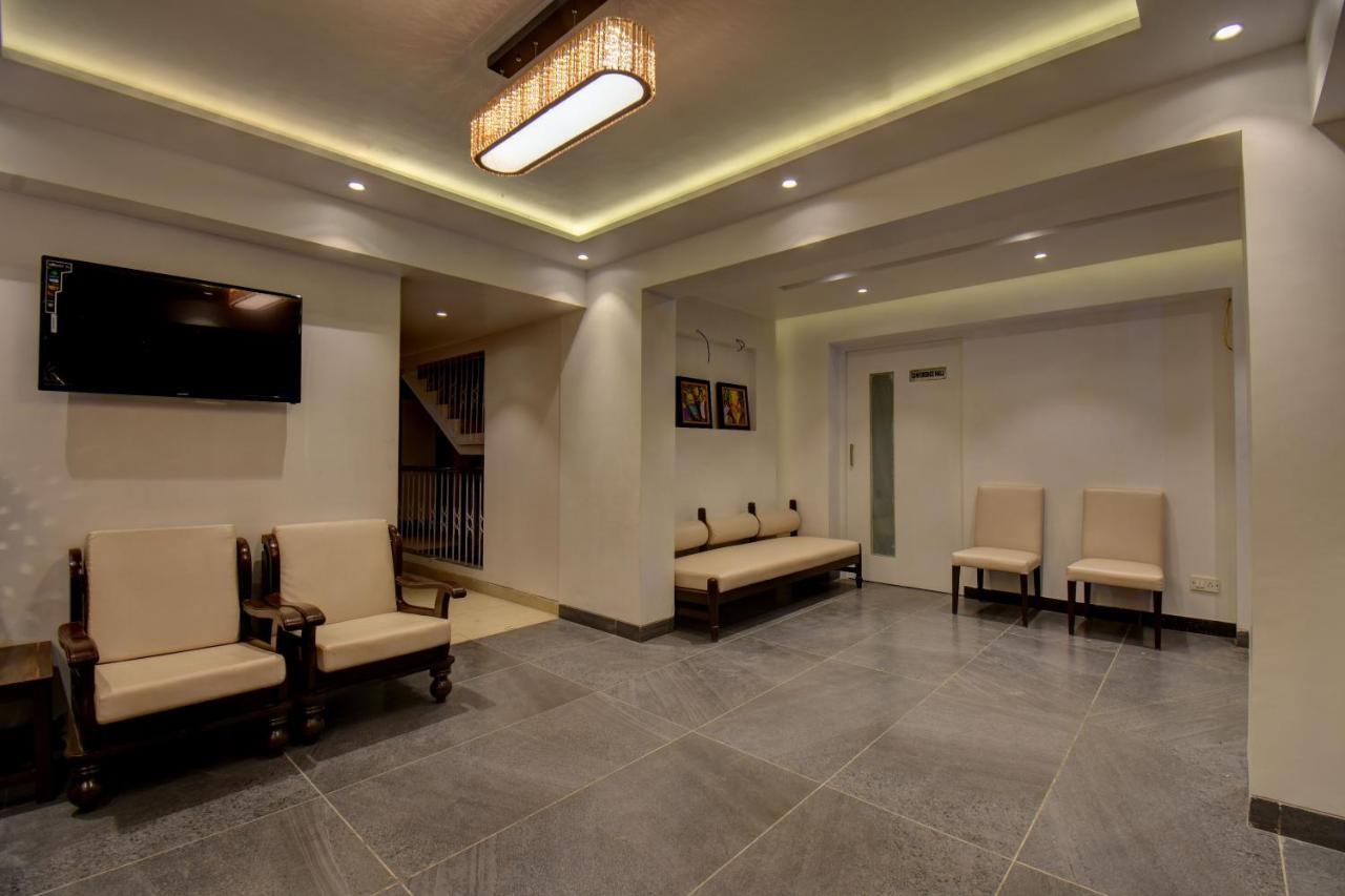 Elite Hotel Lonavala Eksteriør bilde