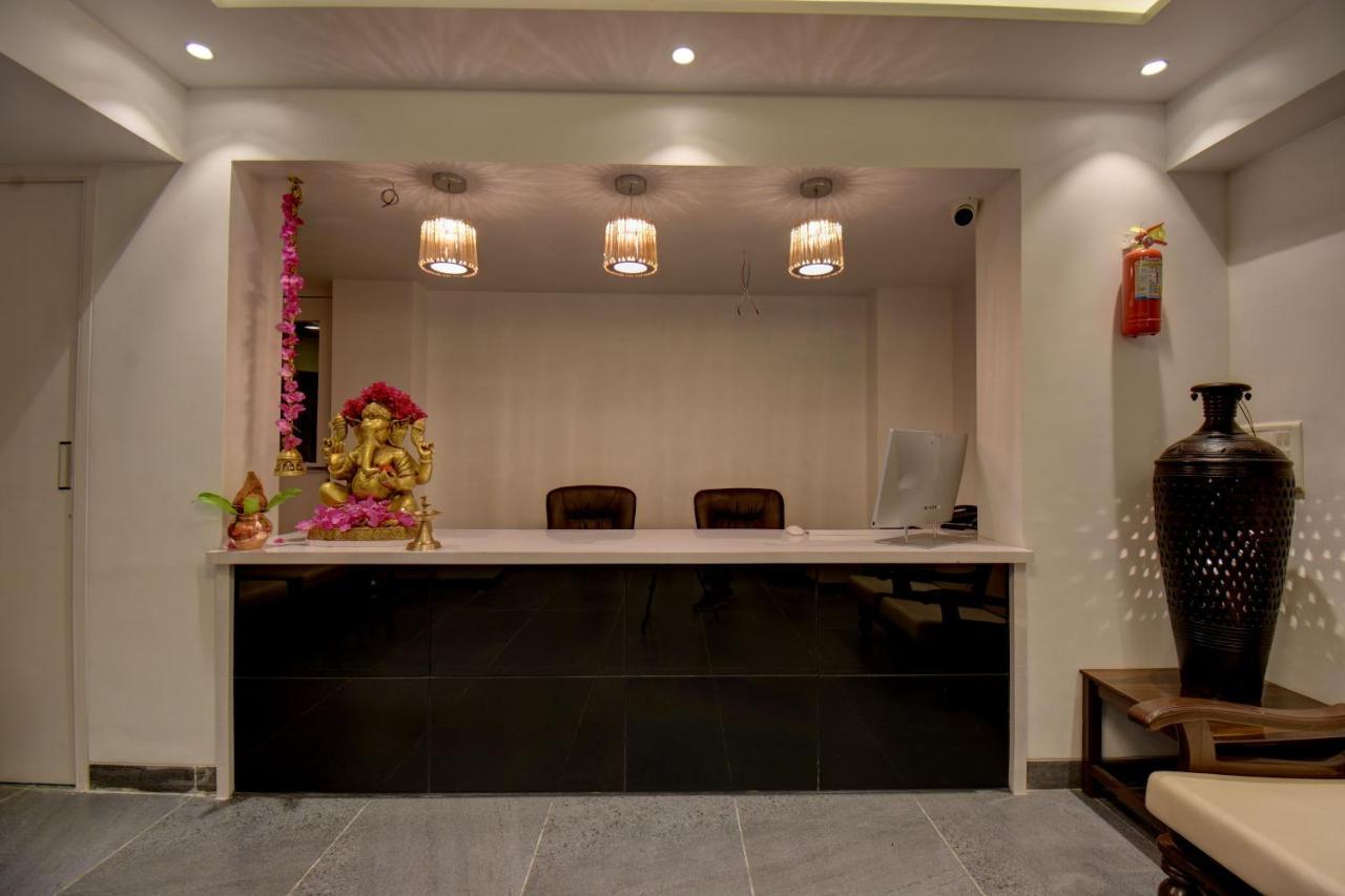 Elite Hotel Lonavala Eksteriør bilde
