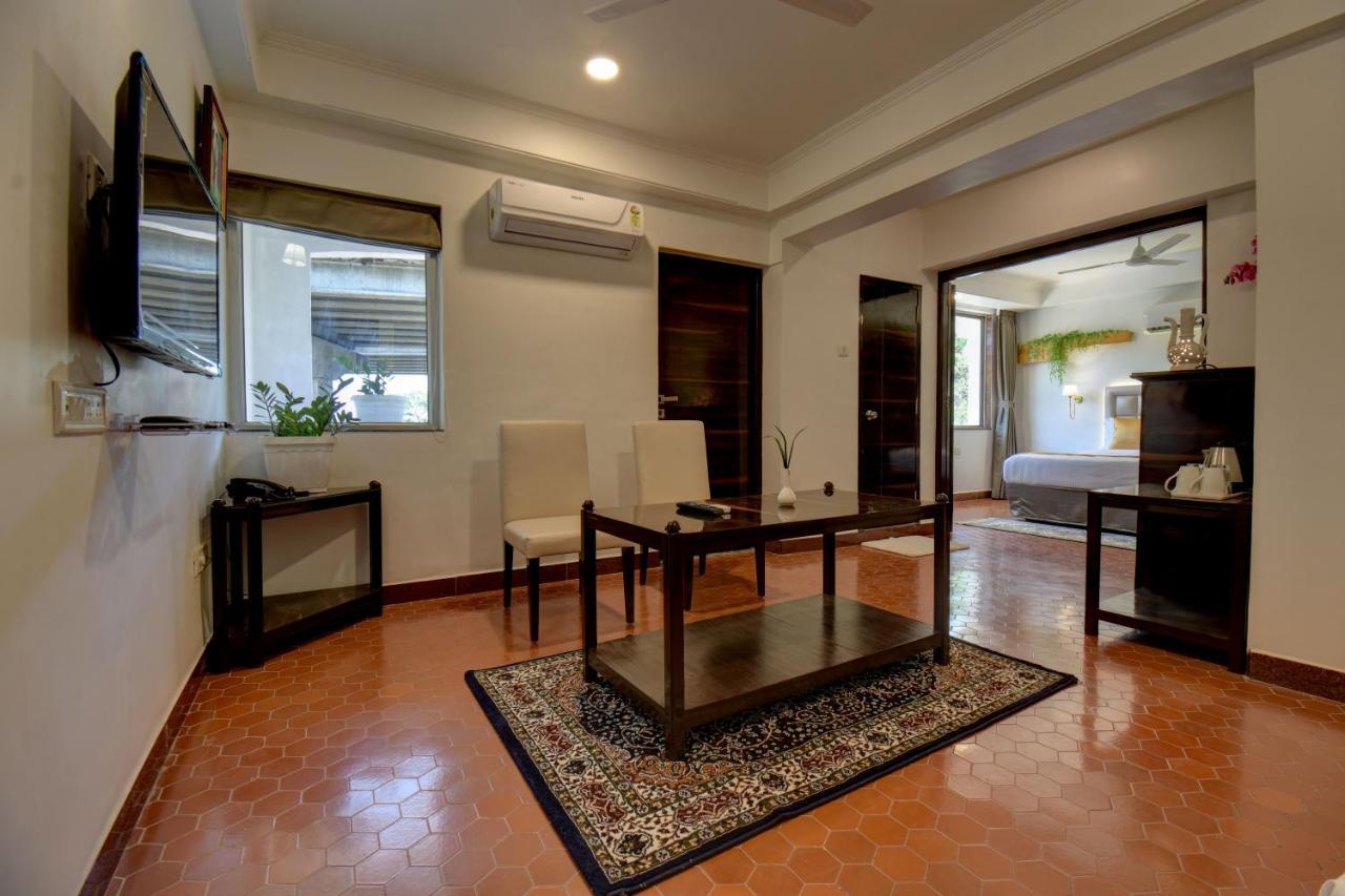 Elite Hotel Lonavala Eksteriør bilde